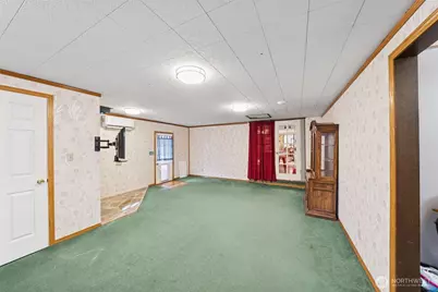 5318 W Tapps Drive E, Lake Tapps, WA 98391 - Photo 12