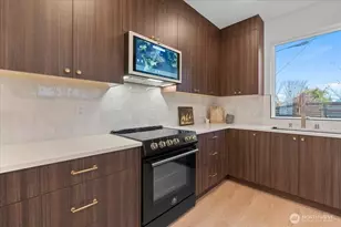 4106 49th Ave SW, Seattle, WA 98116 - Photo 6