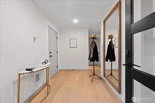 4104 49th Ave SW, Seattle, WA 98116 - Photo 4