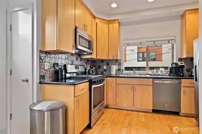116 13th Avenue, Seattle, WA 98122 - Photo 10
