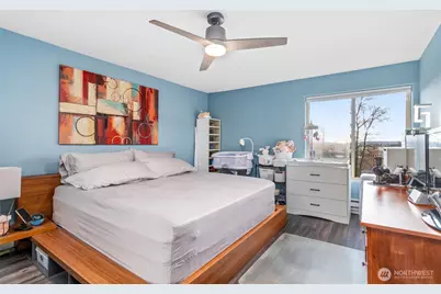 15325 Sunwood Boulevard #B304, Tukwila, WA 98188 - Photo 12