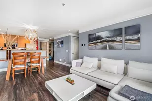 15325 Sunwood Blvd, Tukwila, WA 98188 - Photo 10