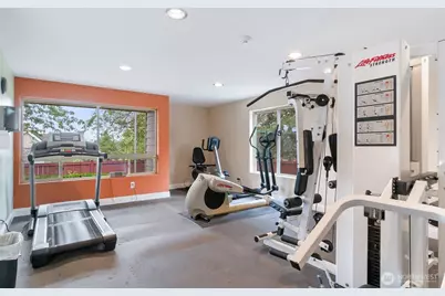 15325 Sunwood Boulevard #B304, Tukwila, WA 98188 - Photo 28