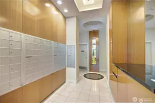 2721 1st Ave, Seattle, WA 98121 - Photo 28