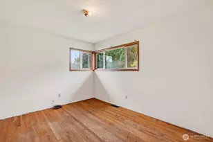 919 Cascade Dr, Longview, WA 98632 - Photo 10