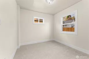 1229 Broadway Ave, Bremerton, WA 98337 - Photo 16