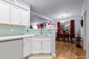 8943 Gravelly Lake Dr SW, Lakewood, WA 98499 - Photo 10