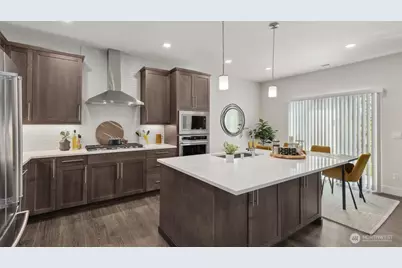 3823 194th Lane SE, Bothell, WA 98012 - Photo 2