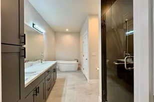 1725 Aaron Dr, Lynden, WA 98264 - Photo 18