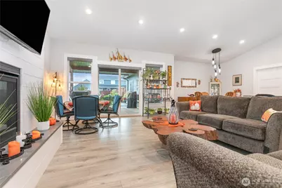 1725 Aaron Drive, Lynden, WA 98264 - Photo 4