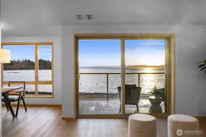 9727 NE Juanita Drive #308, Kirkland, WA 98034 - Photo 2