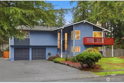 4426 NE 17th Street, Renton, WA 98059 - Photo 2