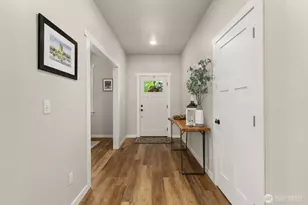 119 Redwood Ln, Onalaska, WA 98570 - Photo 6