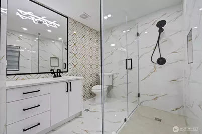 10518 165th Place NE, Redmond, WA 98052 - Photo 12