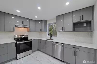 10518 165th Place NE, Redmond, WA 98052 - Photo 8