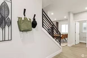 3125 194th St SE, Bothell, WA 98012 - Photo 2