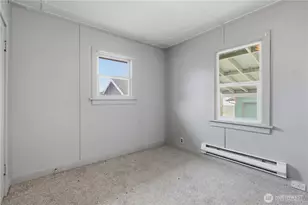 421 S 57th St, Tacoma, WA 98408 - Photo 12