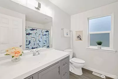 3933 Woodlawn Drive SE, Olympia, WA 98501 - Photo 12