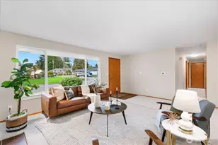 3735 NE 10th Ln, Renton, WA 98056 - Photo 6