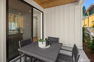 13426 (Hs 2) NE 112th Pl, Redmond, WA 98052 - Photo 16