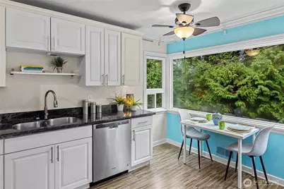 9222 3rd Avenue SW, Seattle, WA 98106 - Photo 8