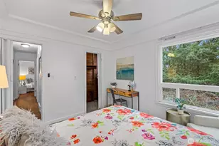 9222 3rd Ave SW, Seattle, WA 98106 - Photo 12