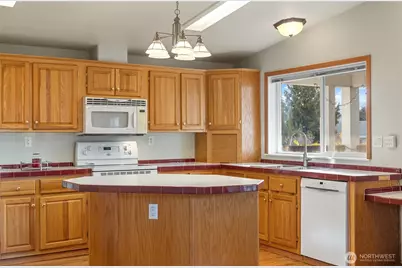 935 Sunrise Drive, Manson, WA 98831 - Photo 10