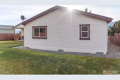 935 Sunrise Drive, Manson, WA 98831 - Photo 18