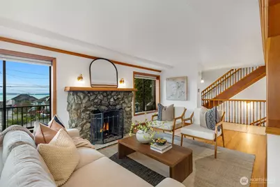 5305 SW Shore Place, Seattle, WA 98136 - Photo 4
