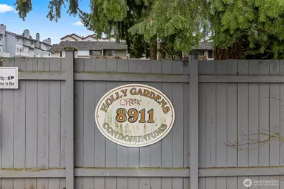 8911 Holly Drive #104, Everett, WA 98208 - Photo 26