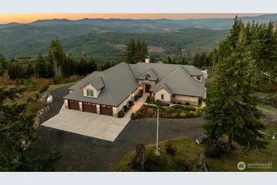 421 Woodland Heights Road, Woodland, WA 98674 - Photo 2