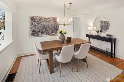 915 N 92nd Street, Seattle, WA 98103 - Photo 14