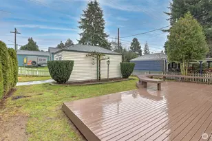 9752 Evanston Ave N, Seattle, WA 98103 - Photo 20