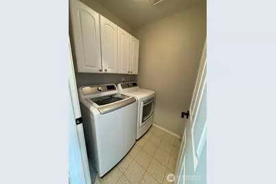 8316 121st Avenue SE, Newcastle, WA 98056 - Photo 12