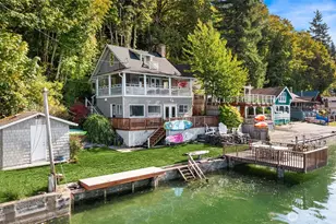 27704 Manzanita Beach Rd SW, Vashon, WA 98070 - Photo 2