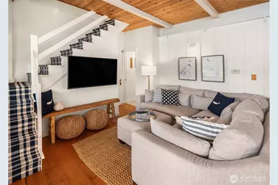 27704 Manzanita Beach Road SW, Vashon, WA 98070 - Photo 14