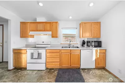 565 Boyd Loop Rd, Manson, WA 98831 - Photo 8