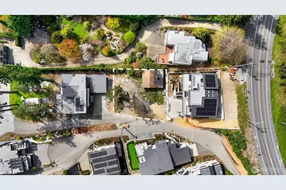 8329 NE Juanita Drive, Kirkland, WA 98034 - Photo 2