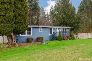 2836 Rocky Point Rd NW, Bremerton, WA 98312 - Photo 4