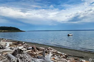 176 Driftwood Shores Rd, Camano Island, WA 98282 - Photo 2