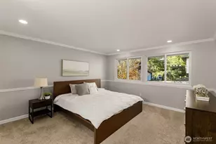 24230 SE 44th St, Sammamish, WA 98029 - Photo 24