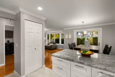 24230 SE 44th Street, Sammamish, WA 98029 - Photo 16