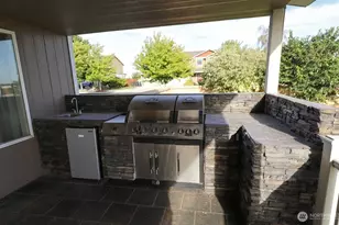 2124 Dilley Ave, Moses Lake, WA 98837 - Photo 6