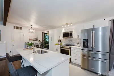 318 E 28th Street, Bremerton, WA 98310 - Photo 12