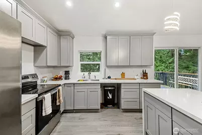 28519 106th Place SE, Monroe, WA 98272 - Photo 4