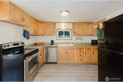 143 Dora Avenue, Bremerton, WA 98312 - Photo 14