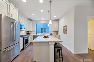 14671 36th Ct NE, Lake Forest Park, WA 98155 - Photo 12