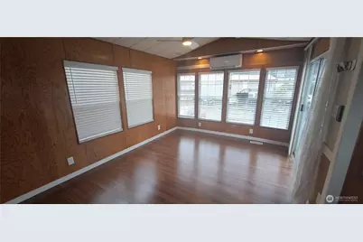 2400 Donovan Avenue #16, Bellingham, WA 98225 - Photo 12