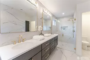 12226 NE 70th St, Kirkland, WA 98033 - Photo 24