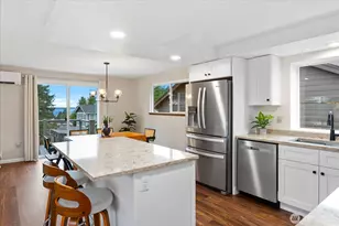 361 Grandview Ave, Camano Island, WA 98282 - Photo 10